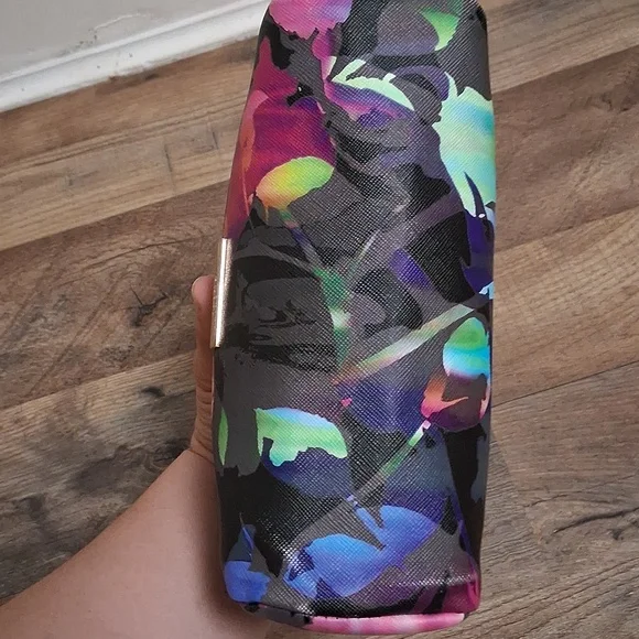 Trina Turk Cosmetic Bag - Picture 4 of 6